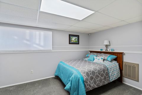 Tiny photo for 2477 N 1050 W, Clinton, UT 84015 (MLS # 2132838)