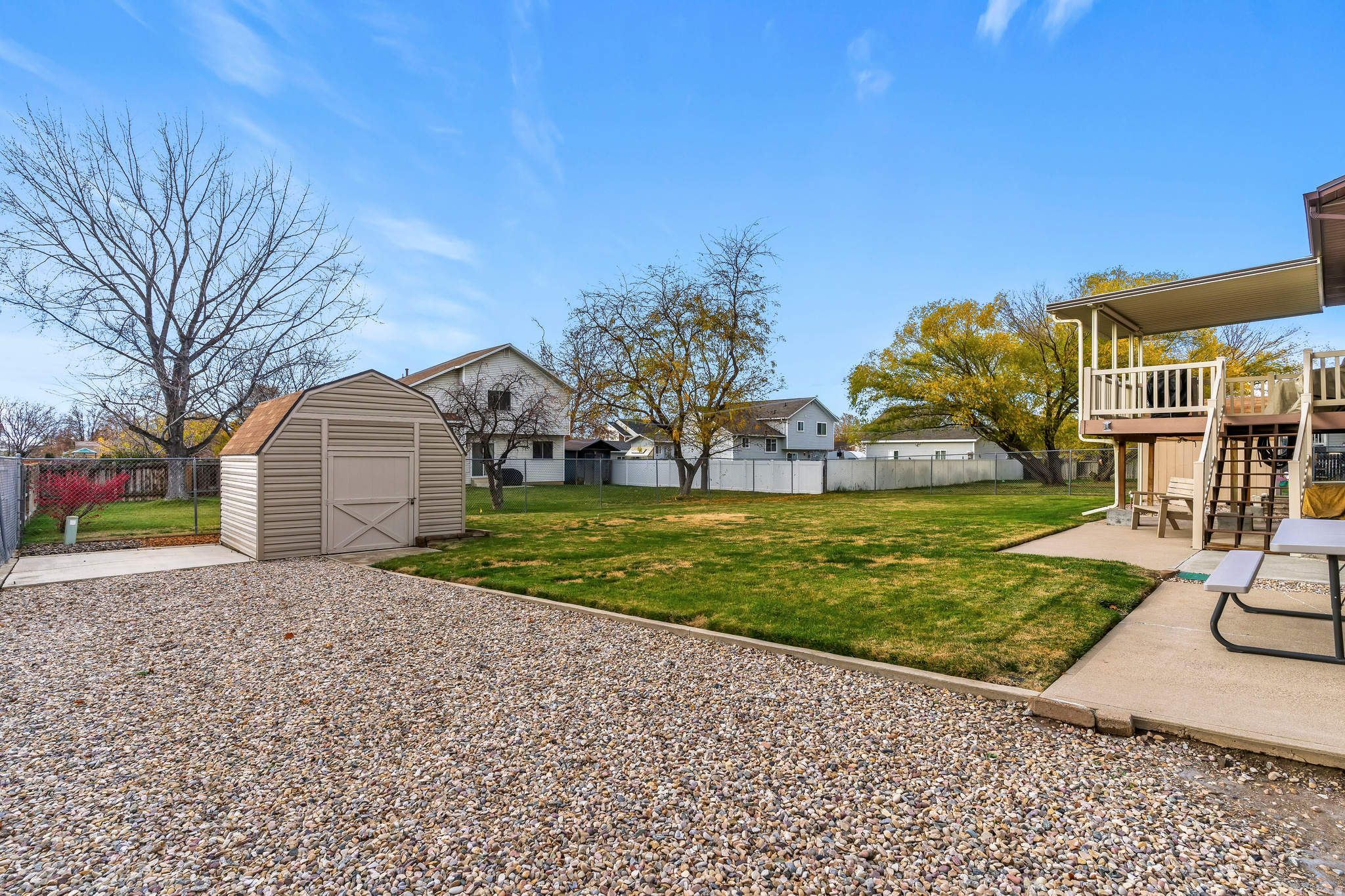 GOLDEN WEST VILLA - Residential