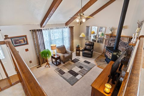 Tiny photo for 2477 N 1050 W, Clinton, UT 84015 (MLS # 2132838)