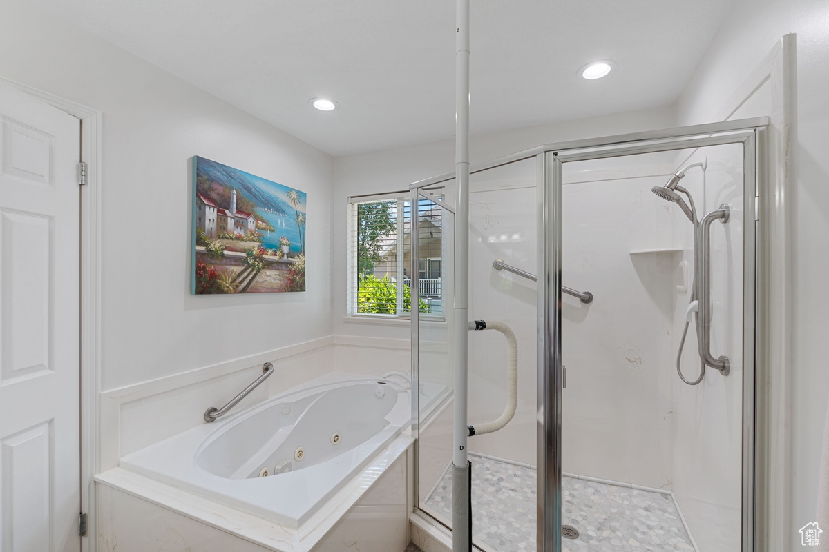 RIVER GLEN - Residential