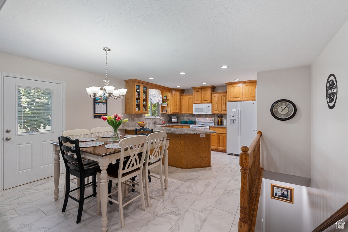 RIVER GLEN - Residential