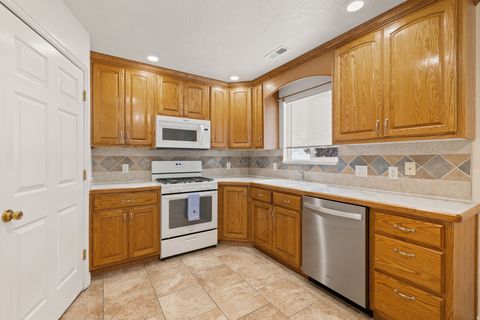 Tiny photo for 521 S 1330 W, Provo, UT 84601 (MLS # 2150922)