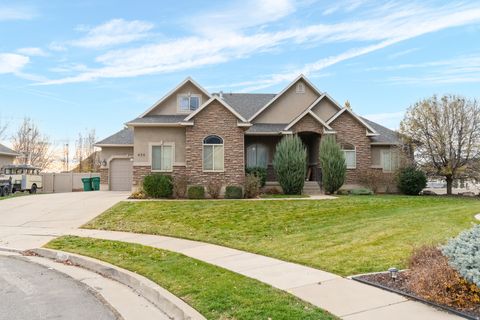 Tiny photo for 479 N 1375 E, Layton, UT 84040 (MLS # 2126798)