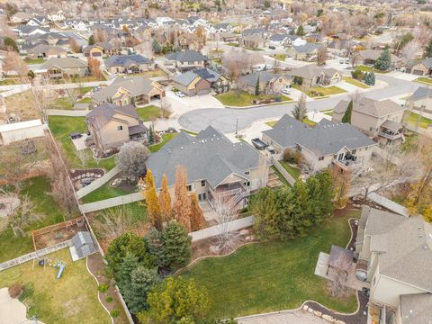 Tiny photo for 479 N 1375 E, Layton, UT 84040 (MLS # 2126798)