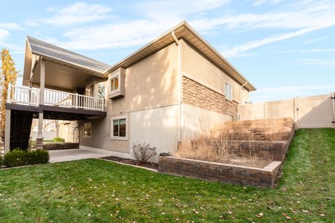 Tiny photo for 479 N 1375 E, Layton, UT 84040 (MLS # 2126798)