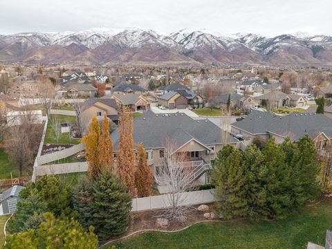 Tiny photo for 479 N 1375 E, Layton, UT 84040 (MLS # 2126798)