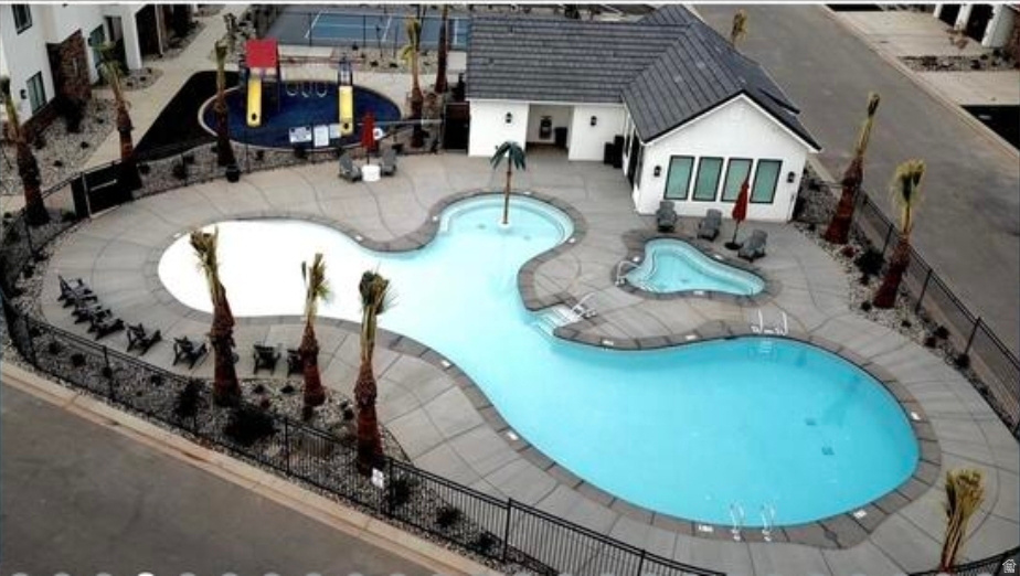 FREEDOM VILLAGE @ THE FIELDS - Residential