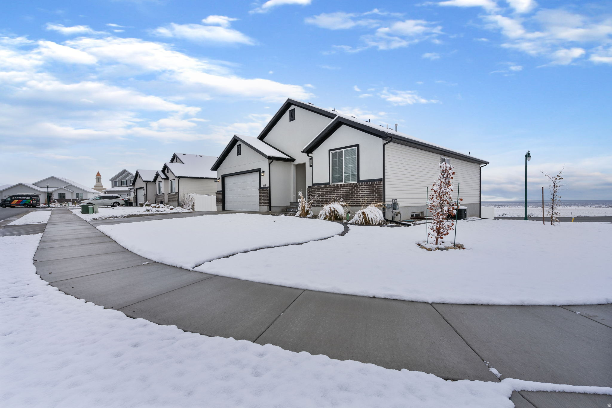 SUNSET ESTATES - Residential