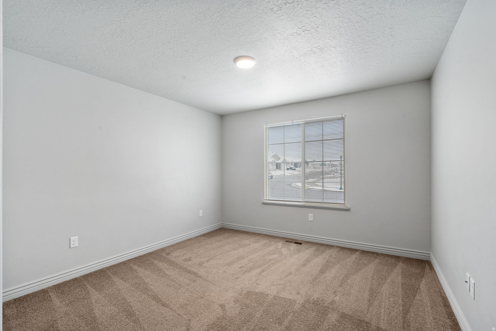 SUNSET ESTATES - Residential