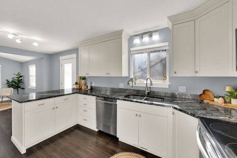 Tiny photo for 324 E 750 S, Farmington, UT 84025 (MLS # 2124536)