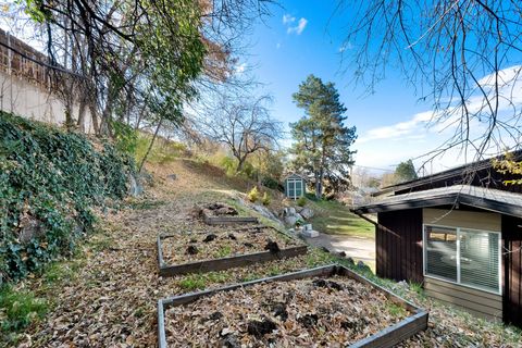 Tiny photo for 324 E 750 S, Farmington, UT 84025 (MLS # 2124536)