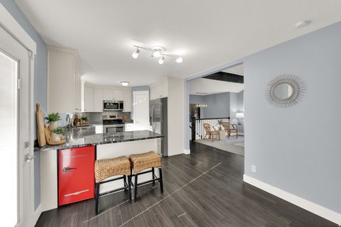 Tiny photo for 324 E 750 S, Farmington, UT 84025 (MLS # 2124536)