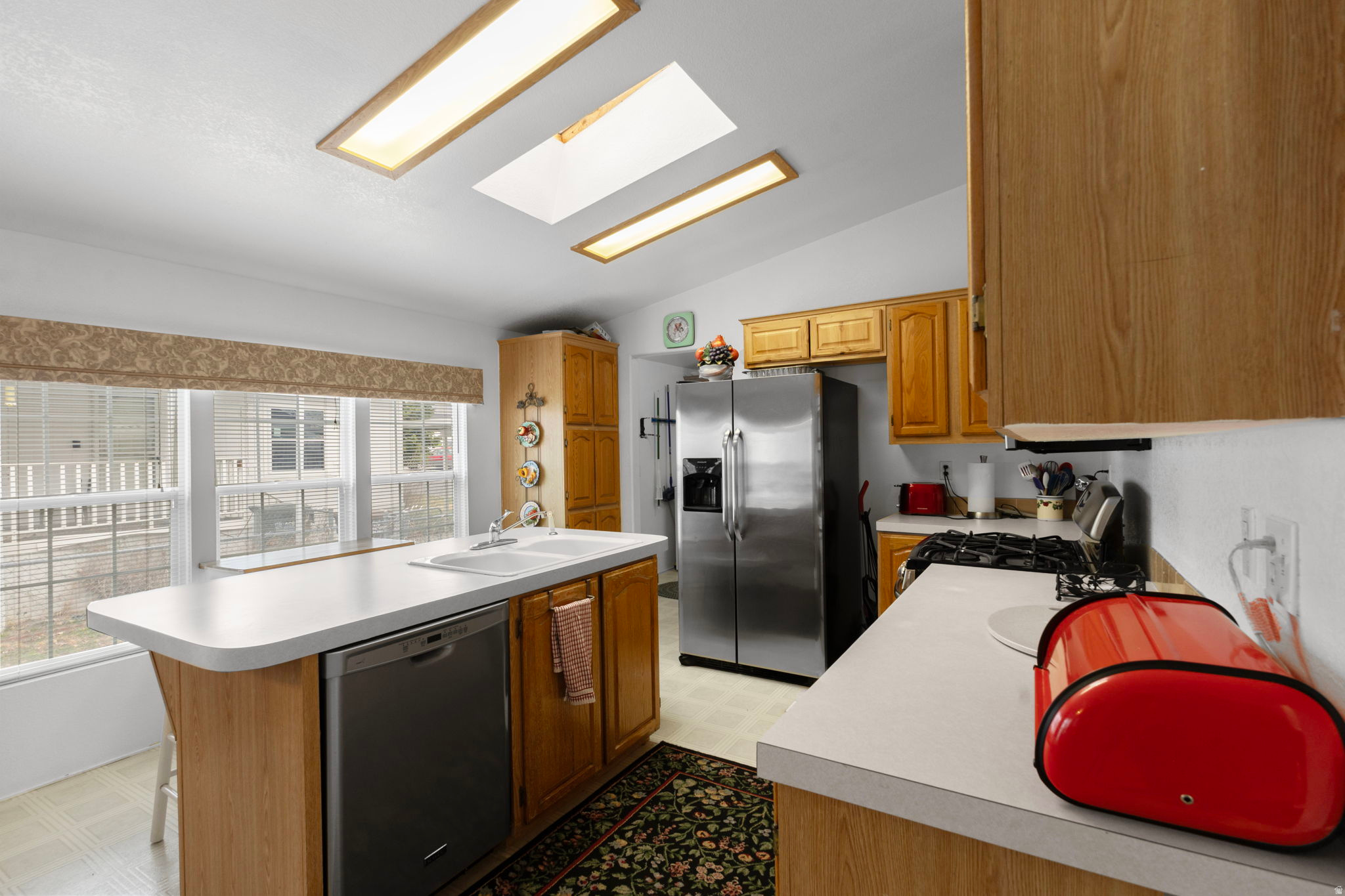 LAKE VIEW ESTATES - Residential