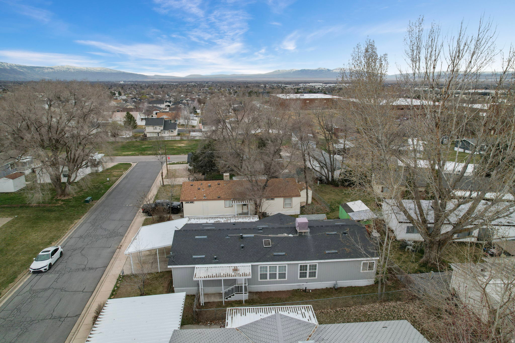 LAKE VIEW ESTATES - Residential