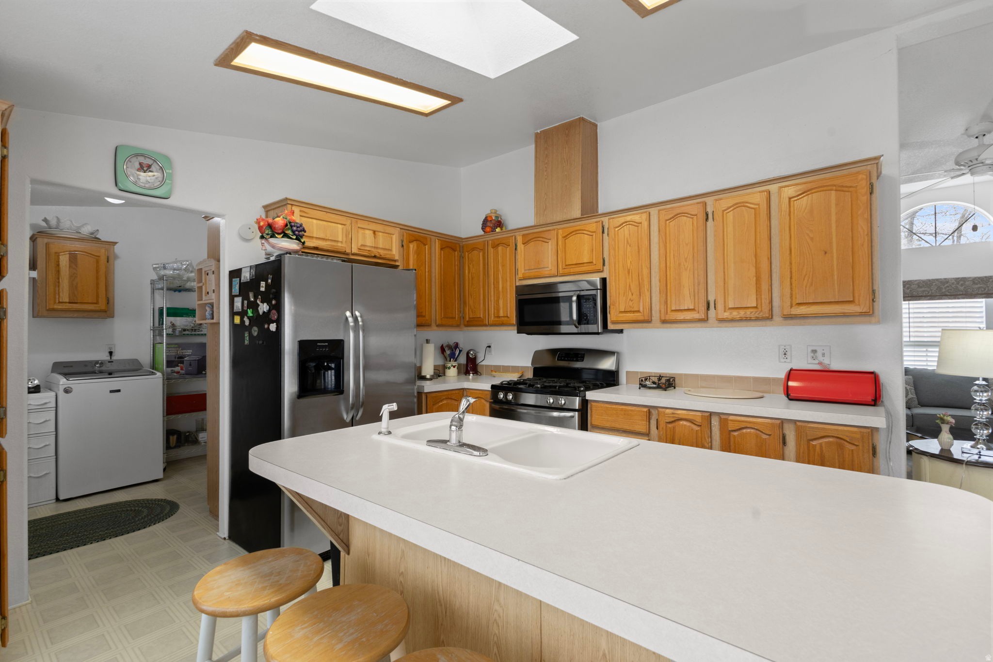 LAKE VIEW ESTATES - Residential