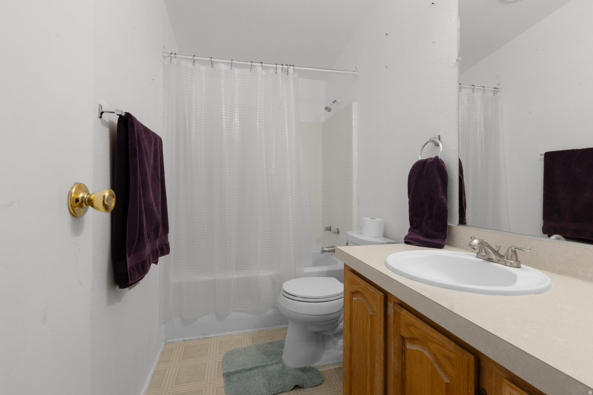 LAKE VIEW ESTATES - Residential