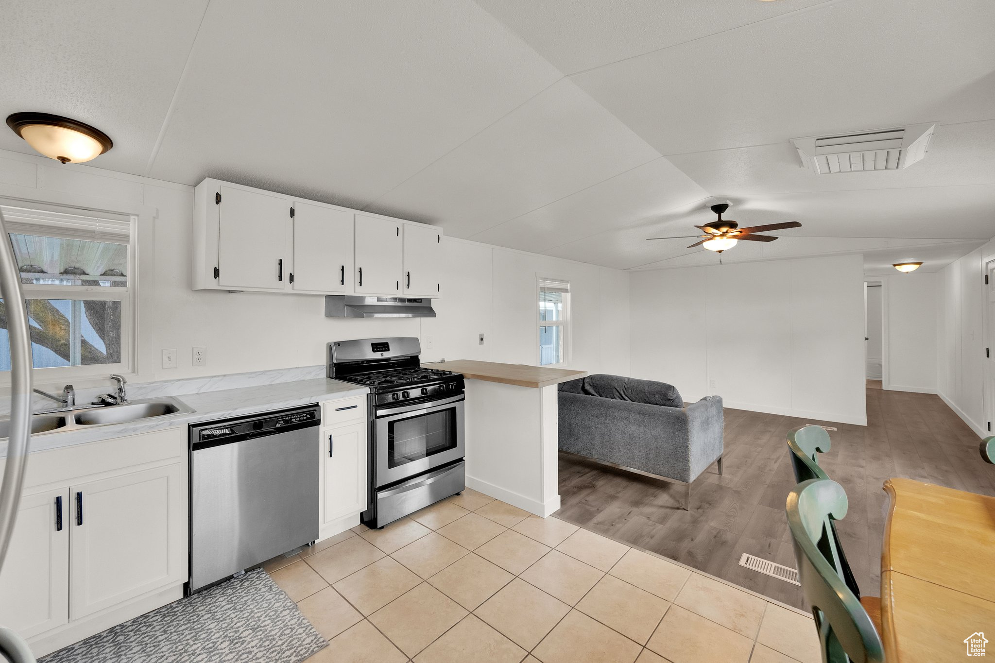 833 W Mt Tuscarora Dr, Taylorsville, Utah image 15