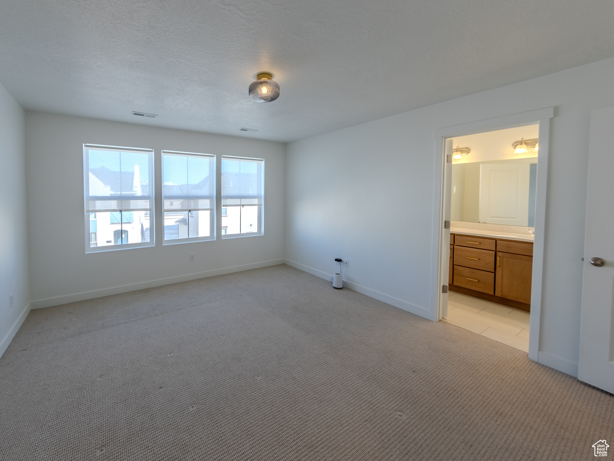 6654 W Skip Rock Rd, South Jordan, Utah image 27