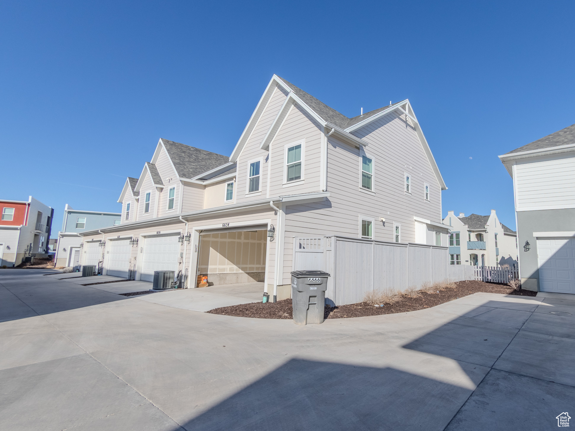 6654 W Skip Rock Rd, South Jordan, Utah image 8