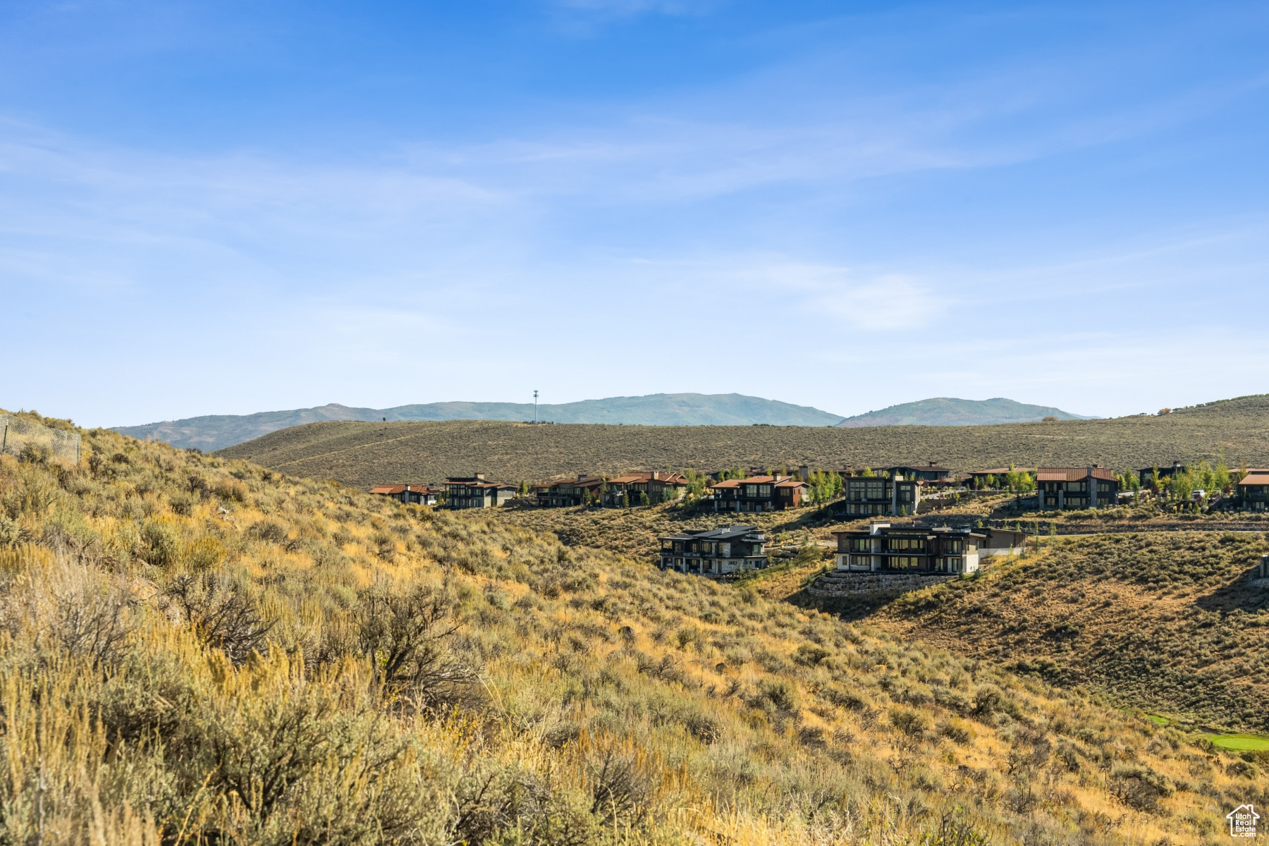 PROMONTORY PAINTED SHORES - Residential