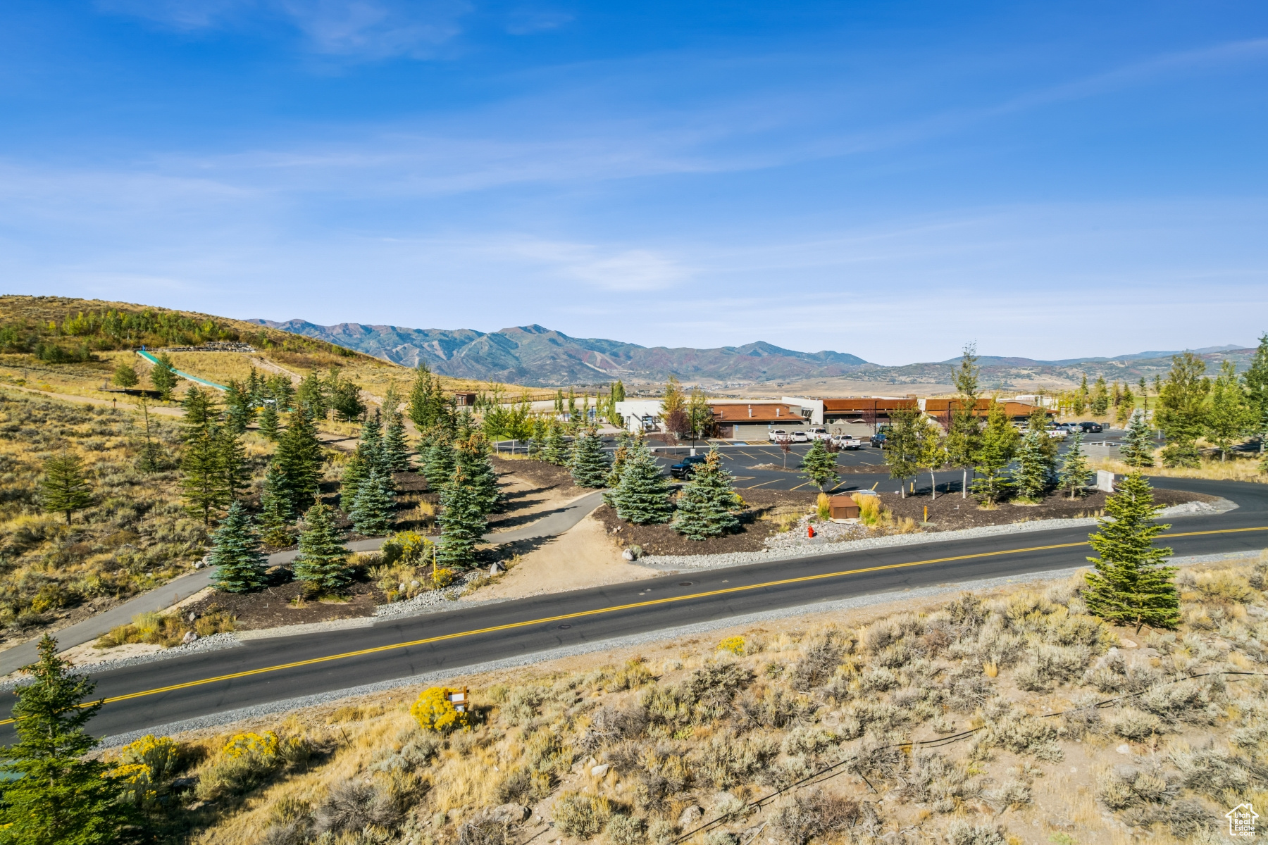 PROMONTORY PAINTED SHORES - Residential