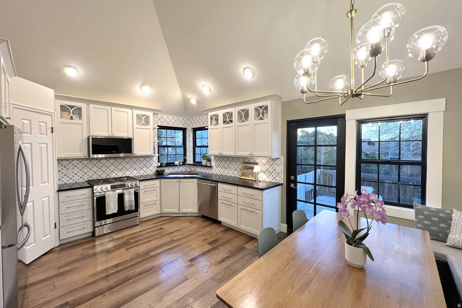 HARMONY DRIVE - Residential