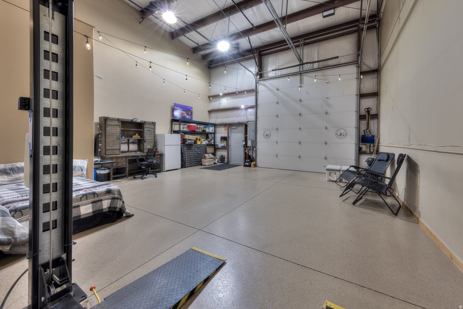 SUBDIVISION - Commercial Sale