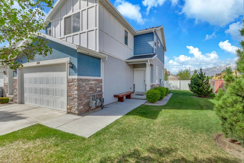 Photo of 188 N 450 W, American Fork, UT 84003 (MLS # 2153267)