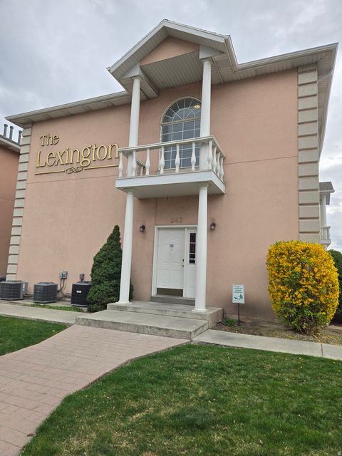 Photo of 343 W 300 N #9, Provo, UT 84601 (MLS # 2147362)