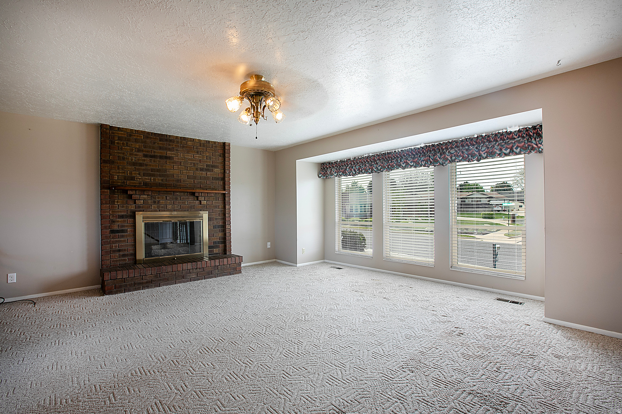 SOUTHRIDGE - Residential