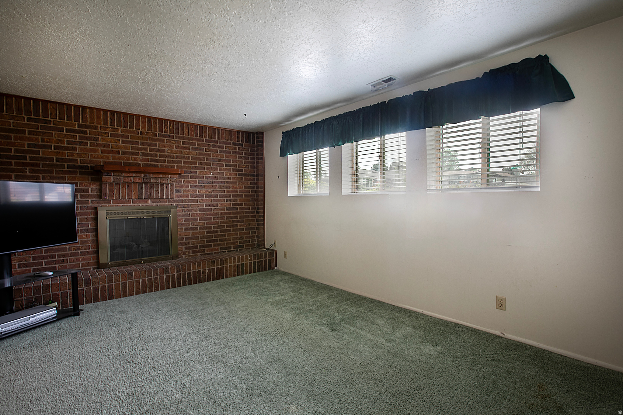 SOUTHRIDGE - Residential