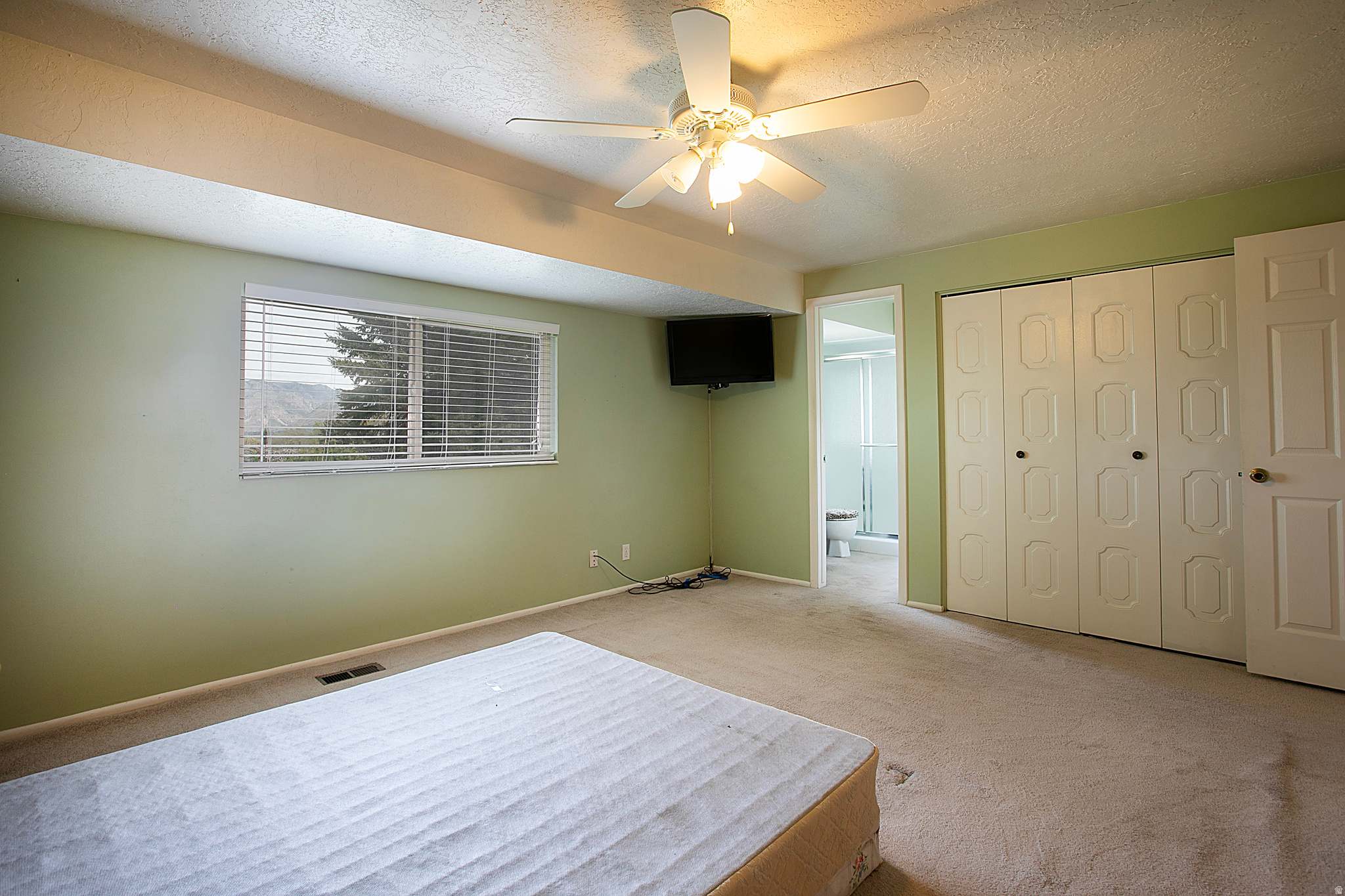 SOUTHRIDGE - Residential