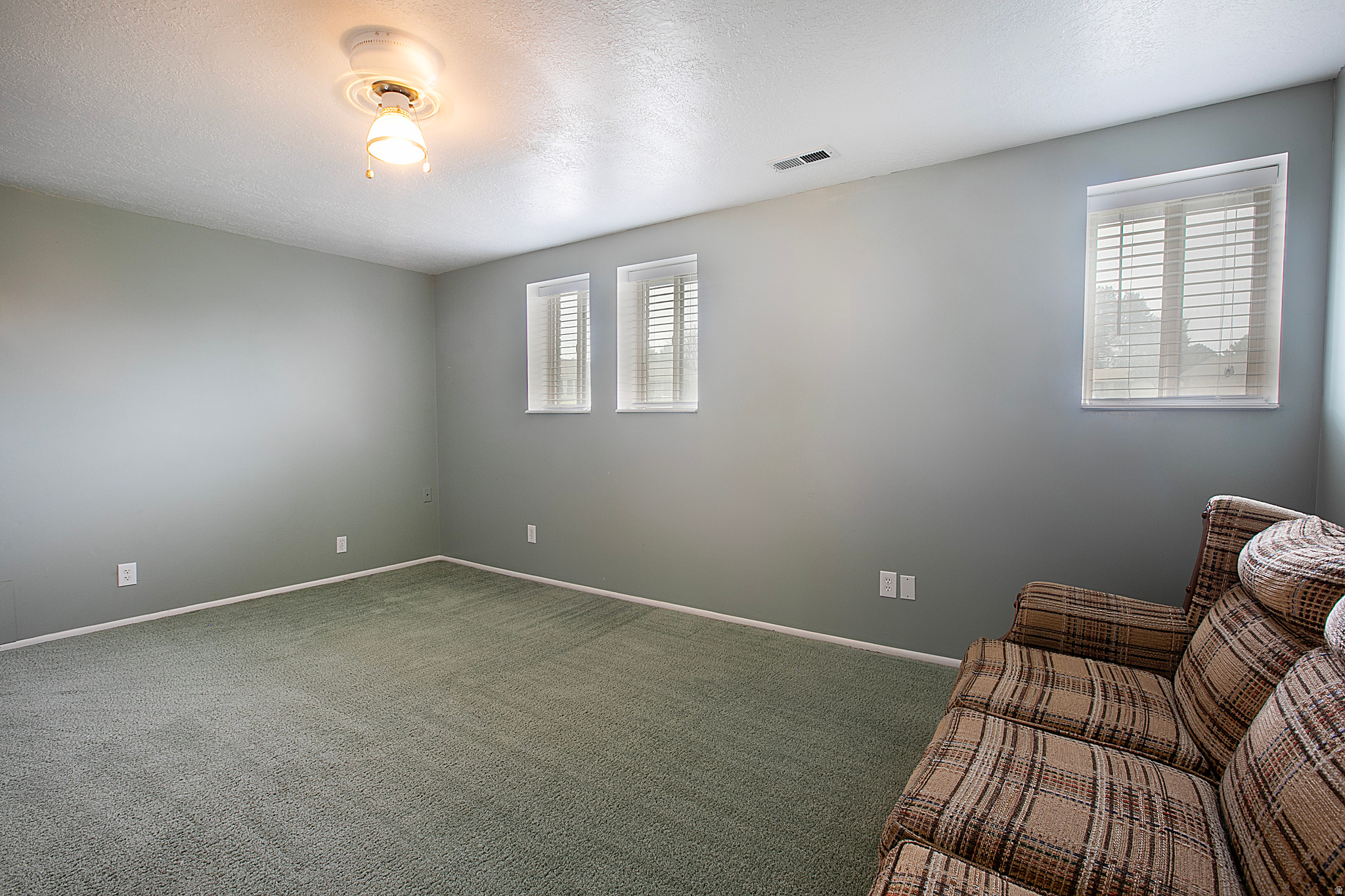 SOUTHRIDGE - Residential