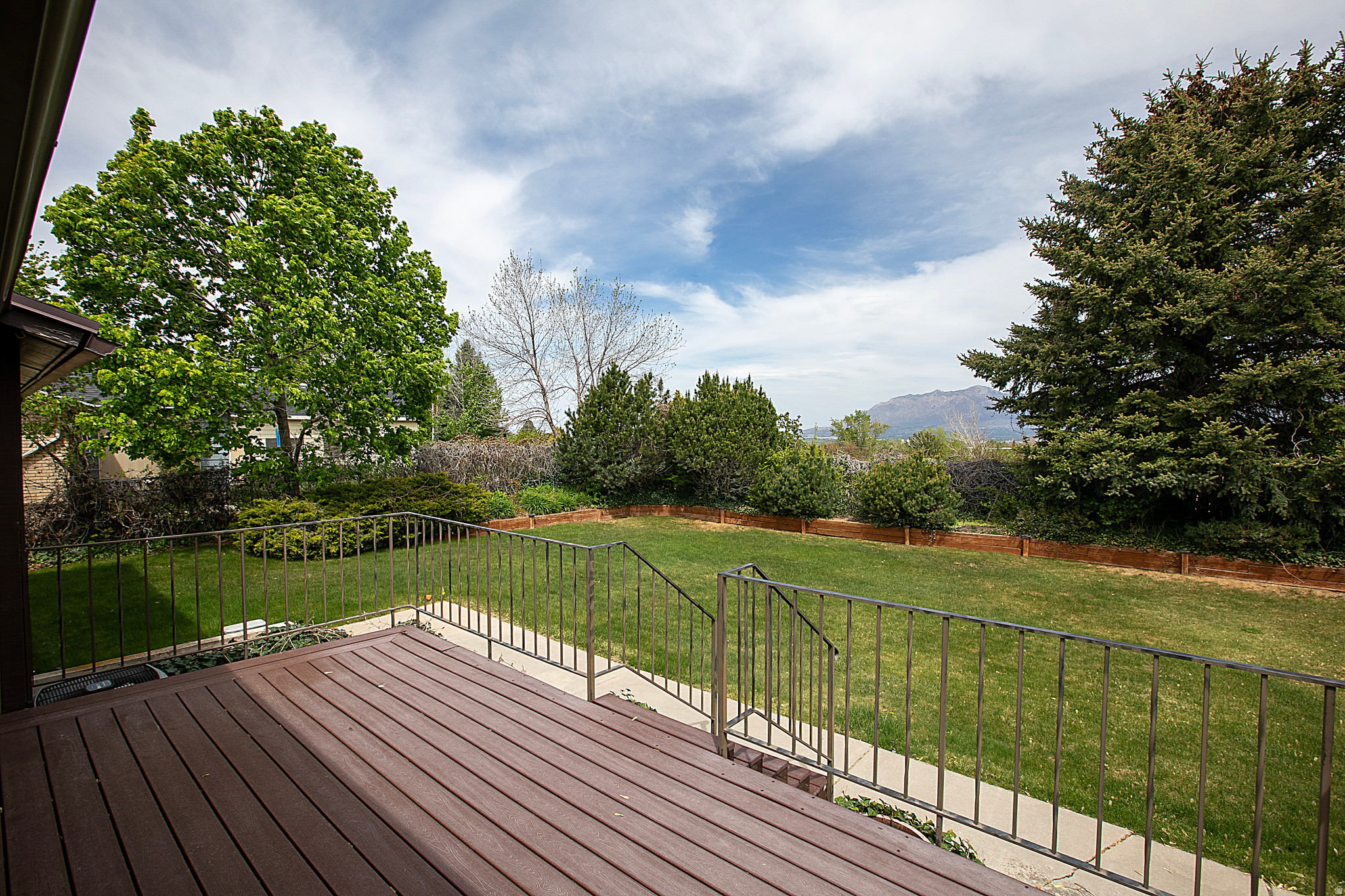 SOUTHRIDGE - Residential