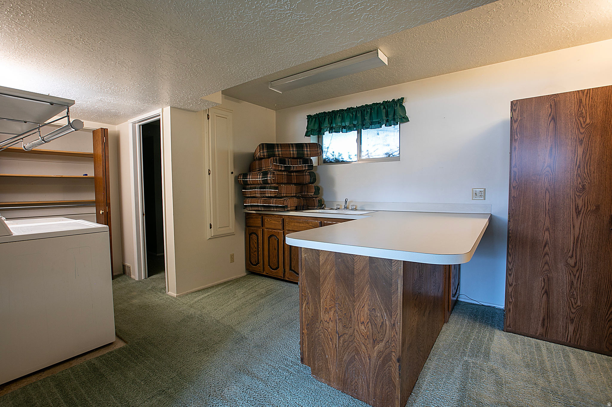 SOUTHRIDGE - Residential