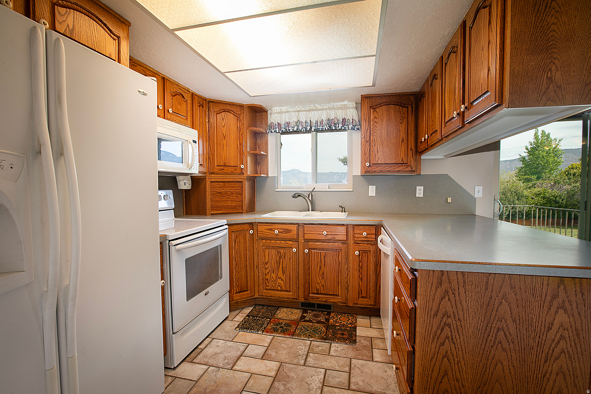 SOUTHRIDGE - Residential