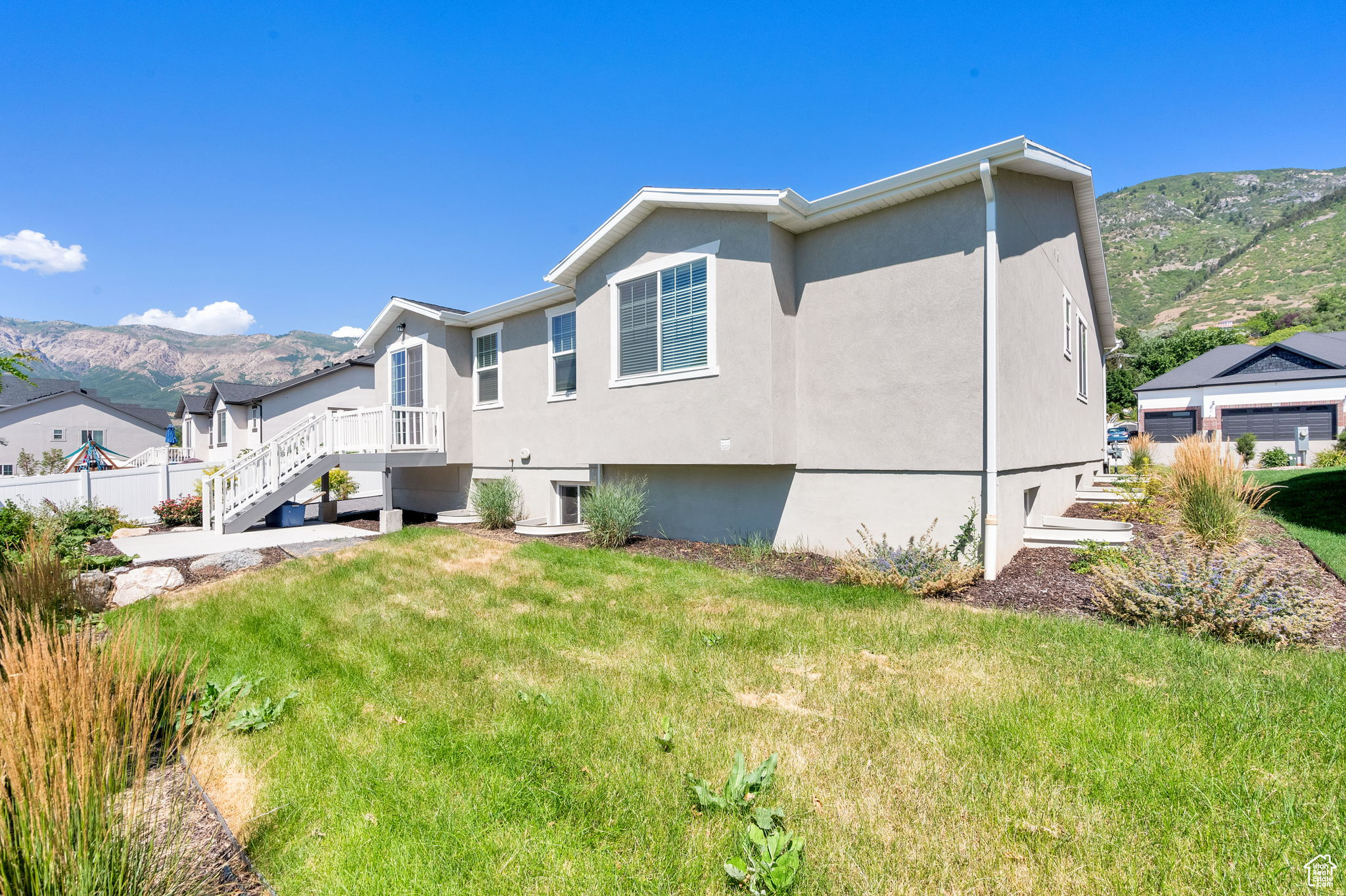 WARD FARMS 301R - Residential