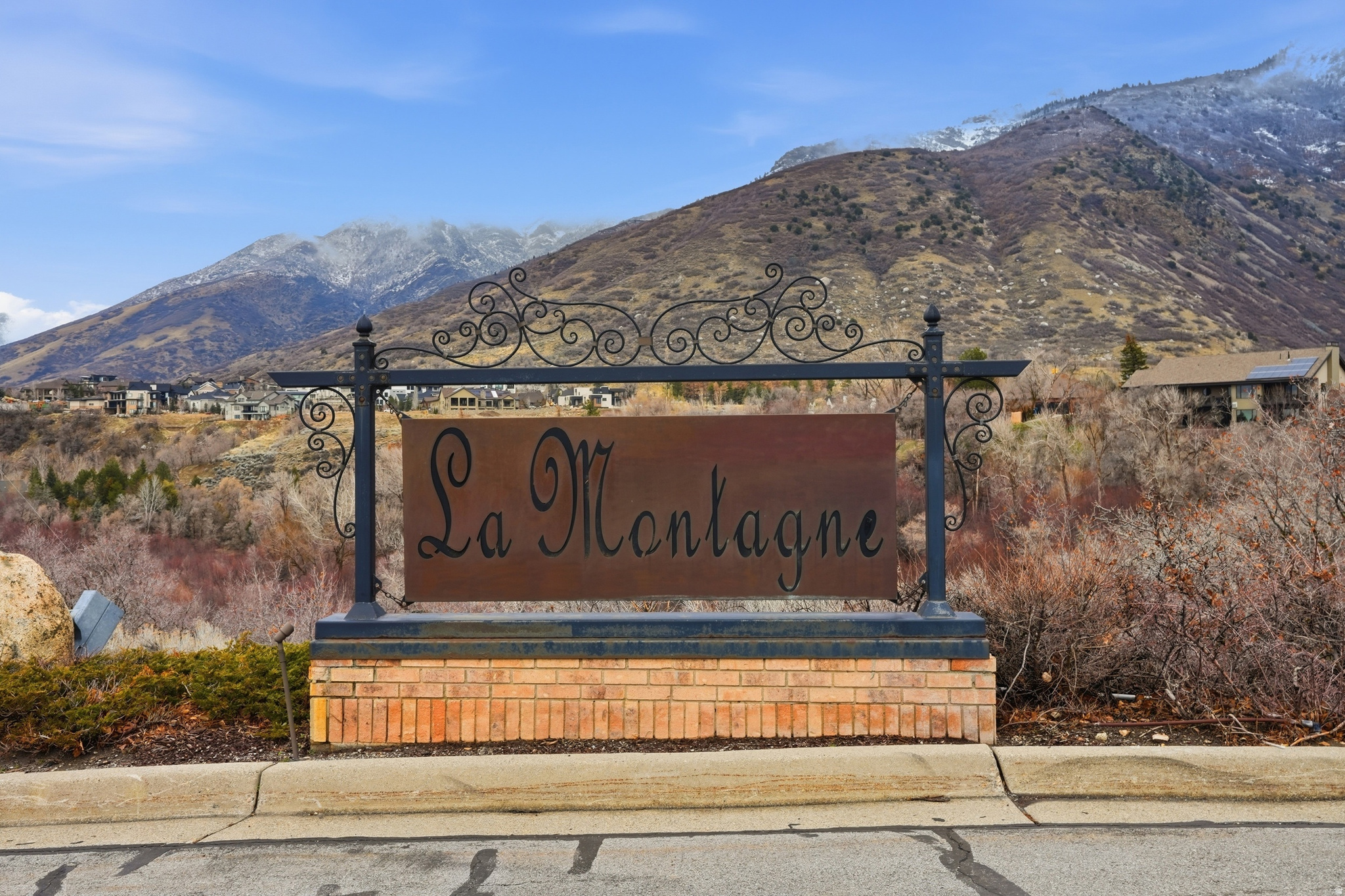 THE VILLAS LA MONTAGNE P U D - Residential