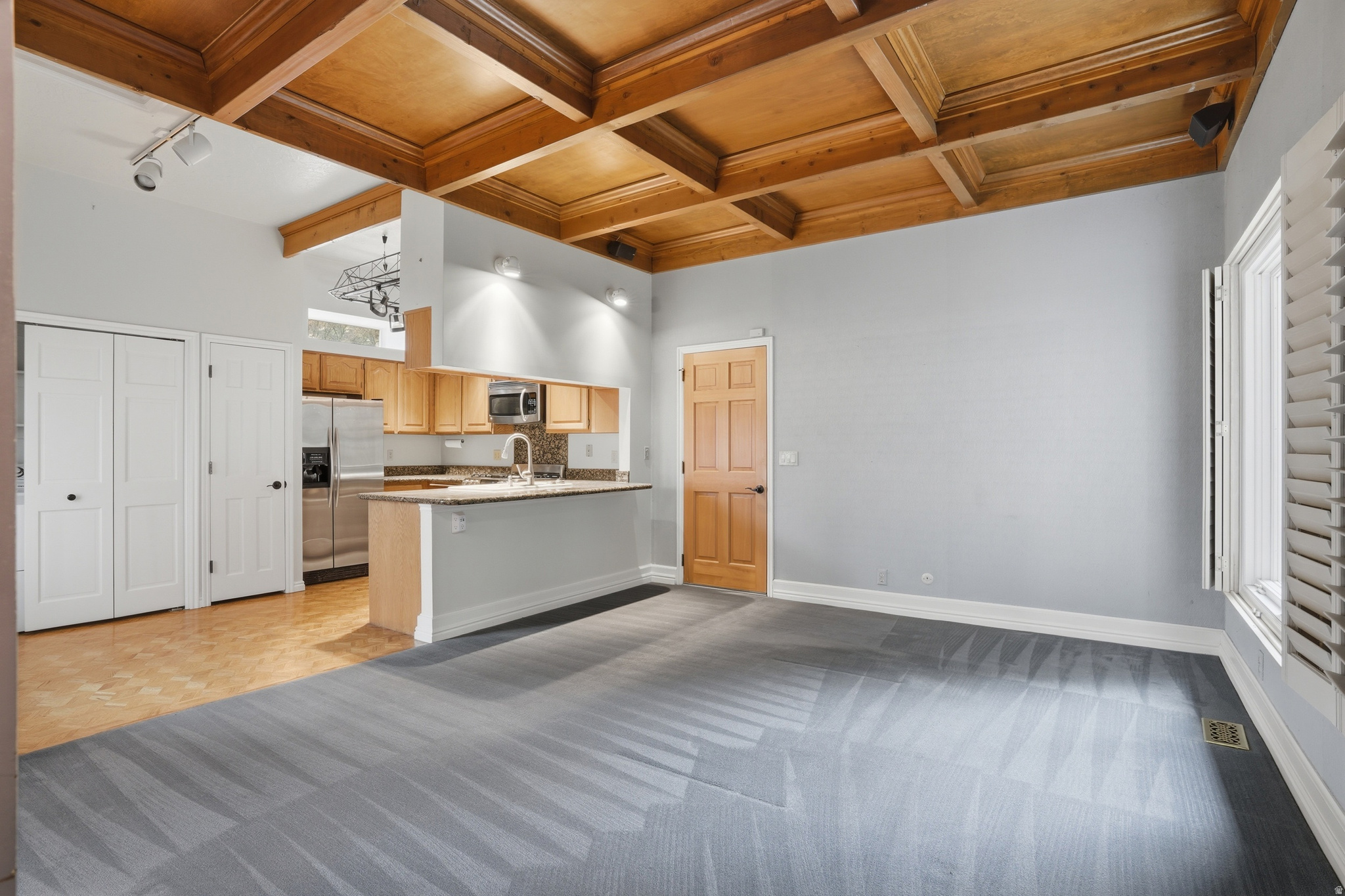 THE VILLAS LA MONTAGNE P U D - Residential