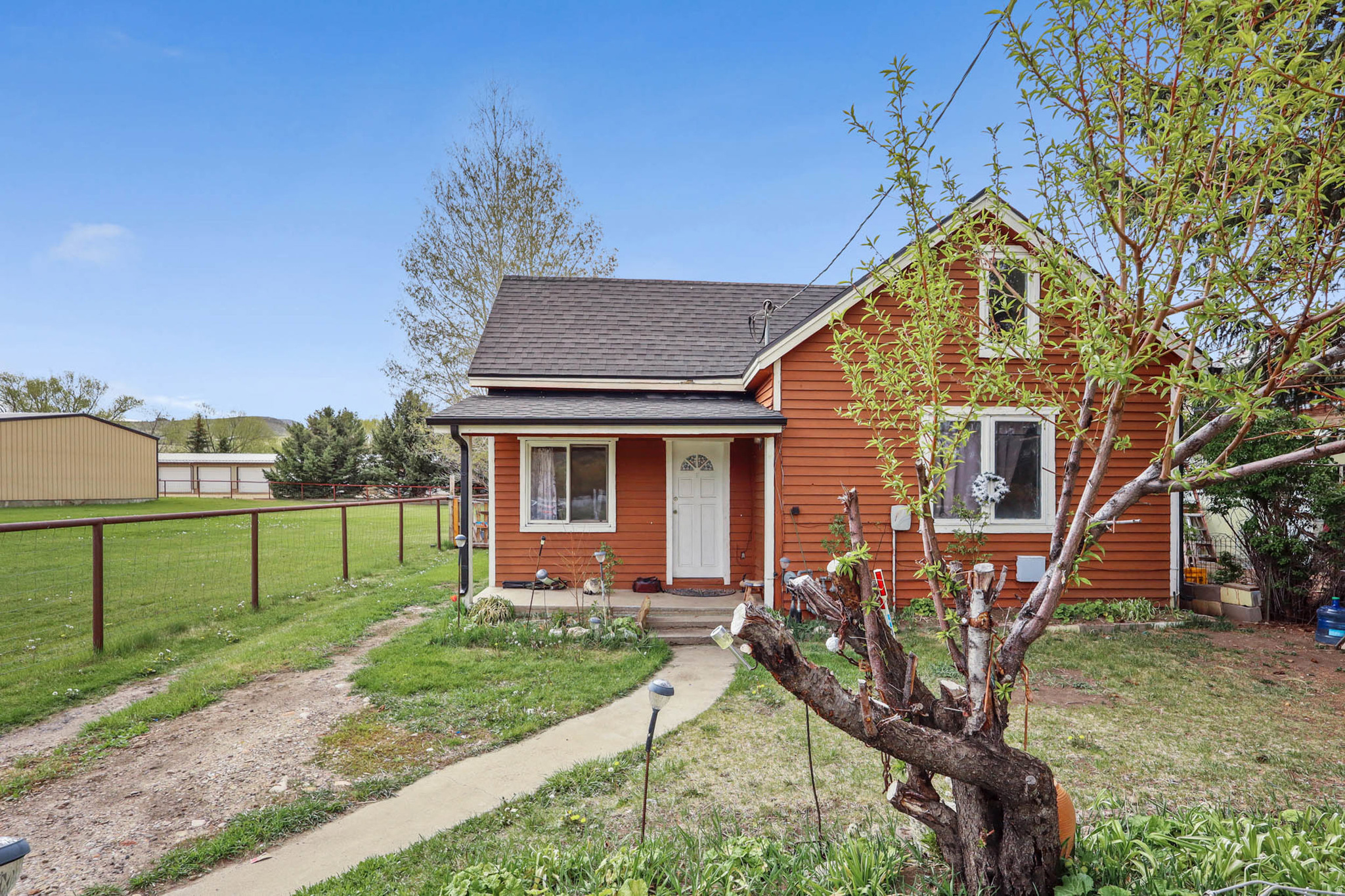 NORTH SUMMIT - Residential