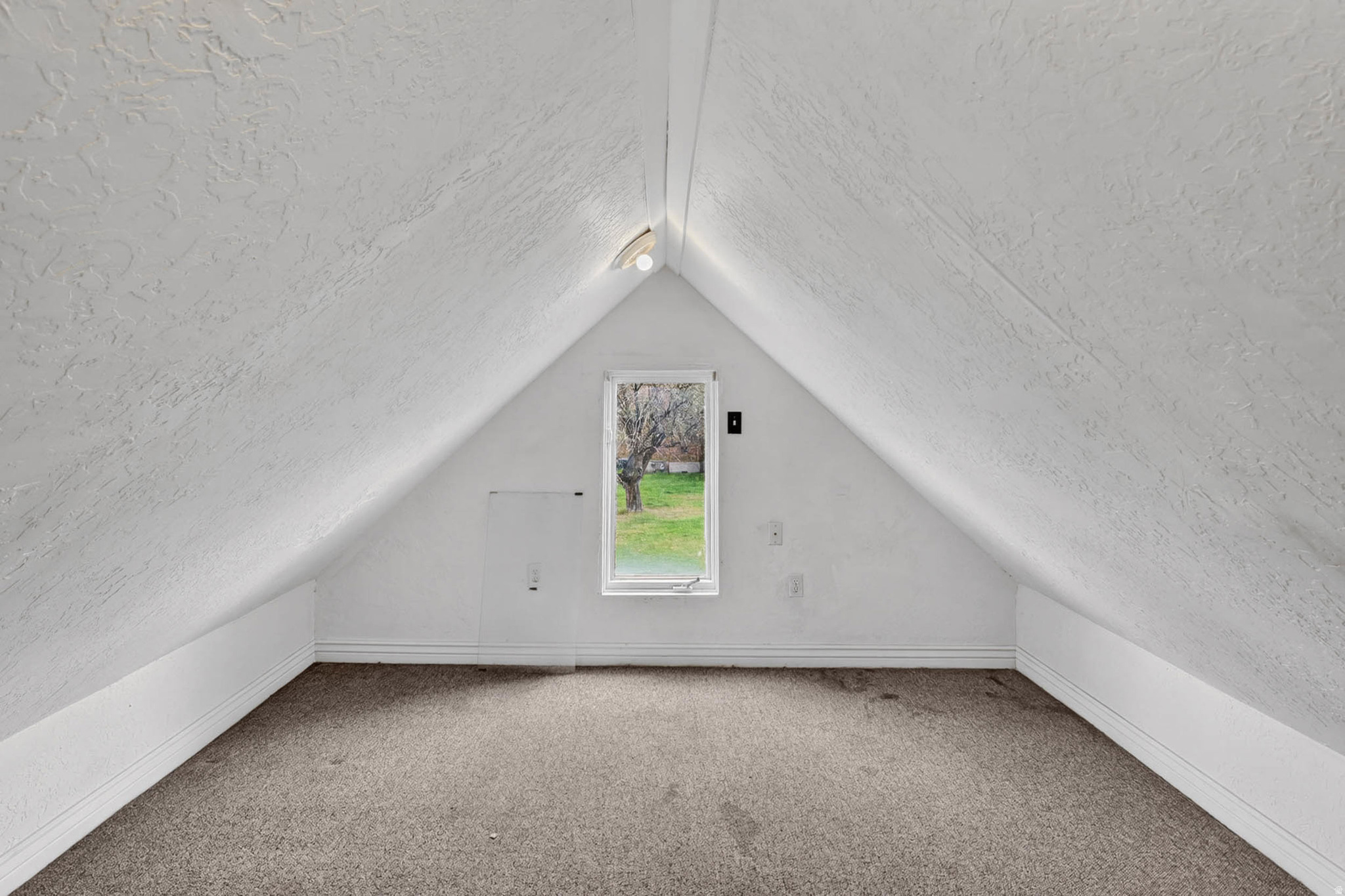 NORTH SUMMIT - Residential