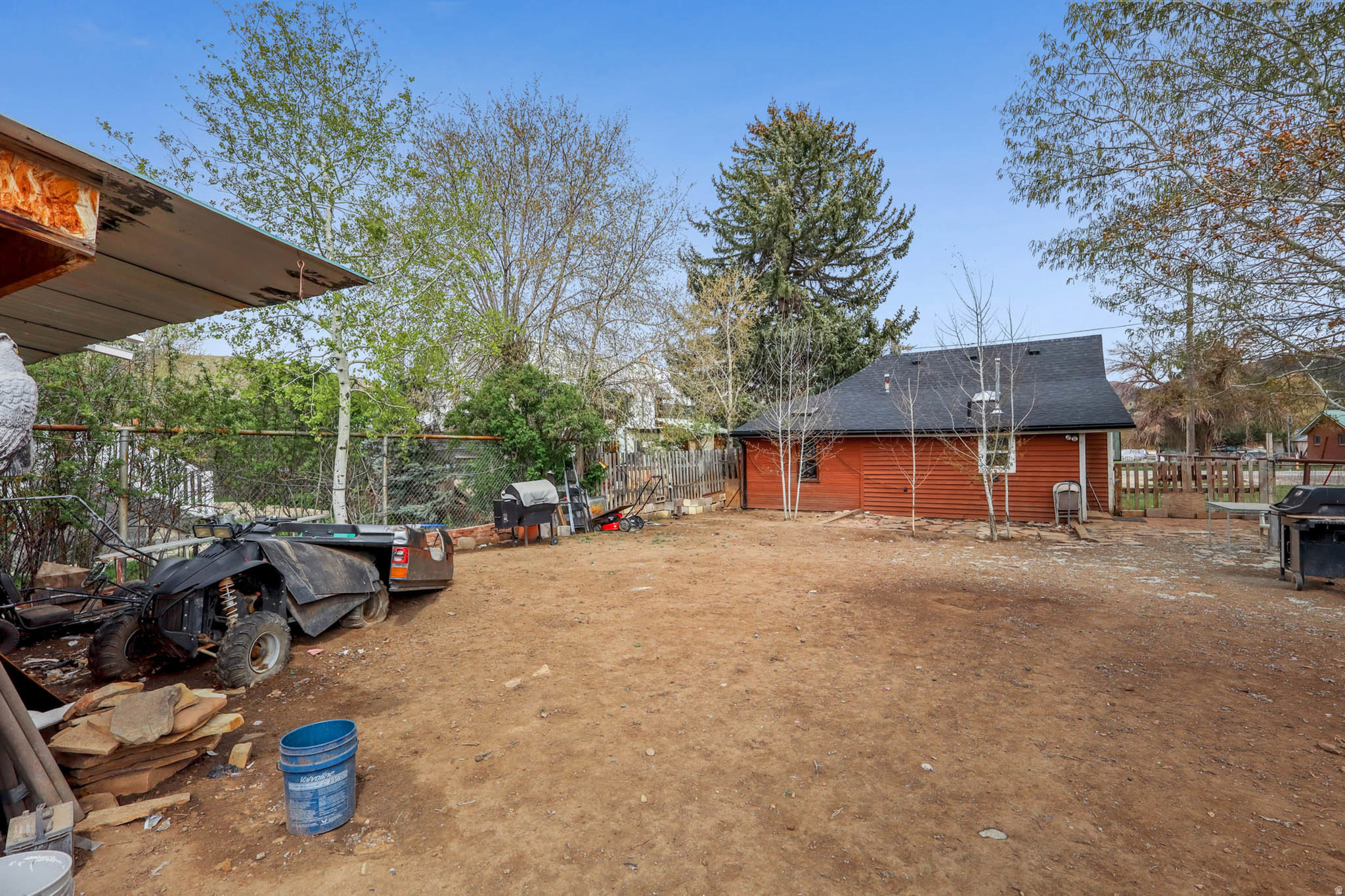 NORTH SUMMIT - Residential