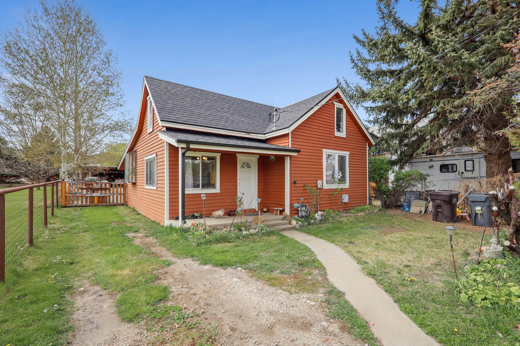 NORTH SUMMIT - Residential