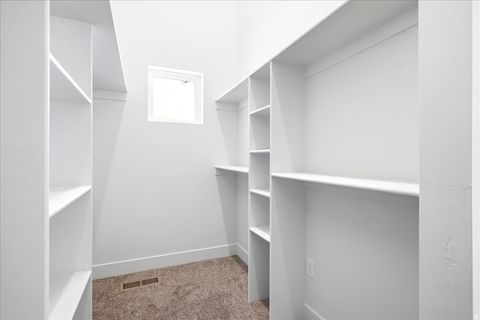 Tiny photo for 460 E 400 N, Payson, UT 84651 (MLS # 2174099)