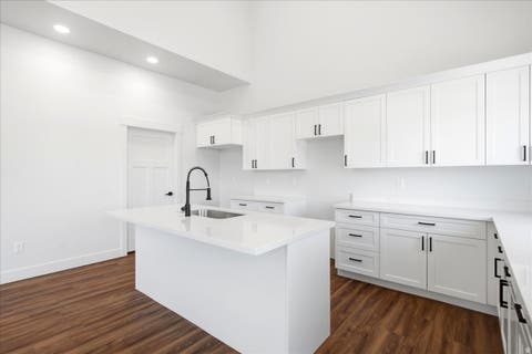 Tiny photo for 460 E 400 N, Payson, UT 84651 (MLS # 2174099)