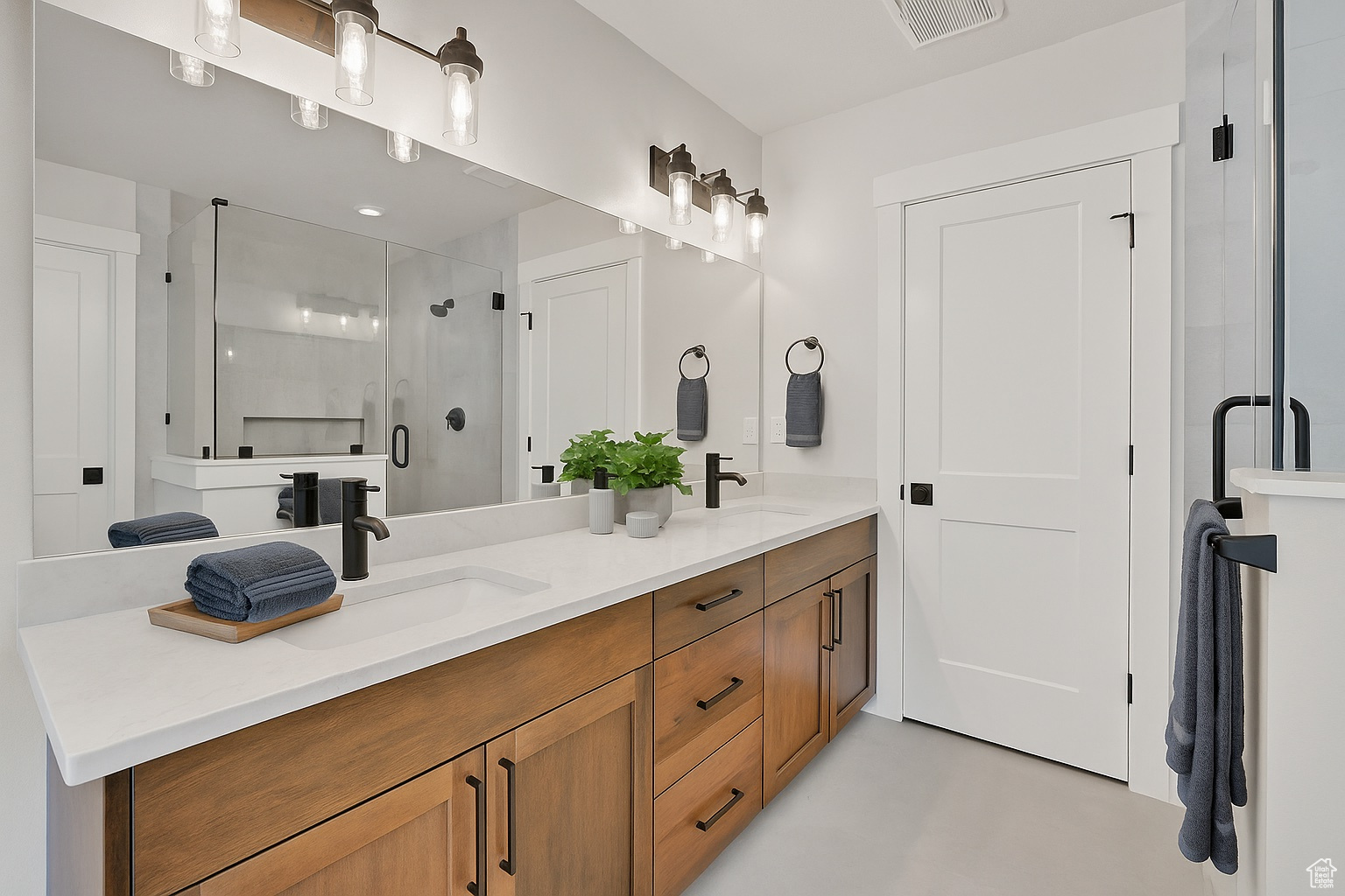 VALLEY VIEW ESTATES - Residential