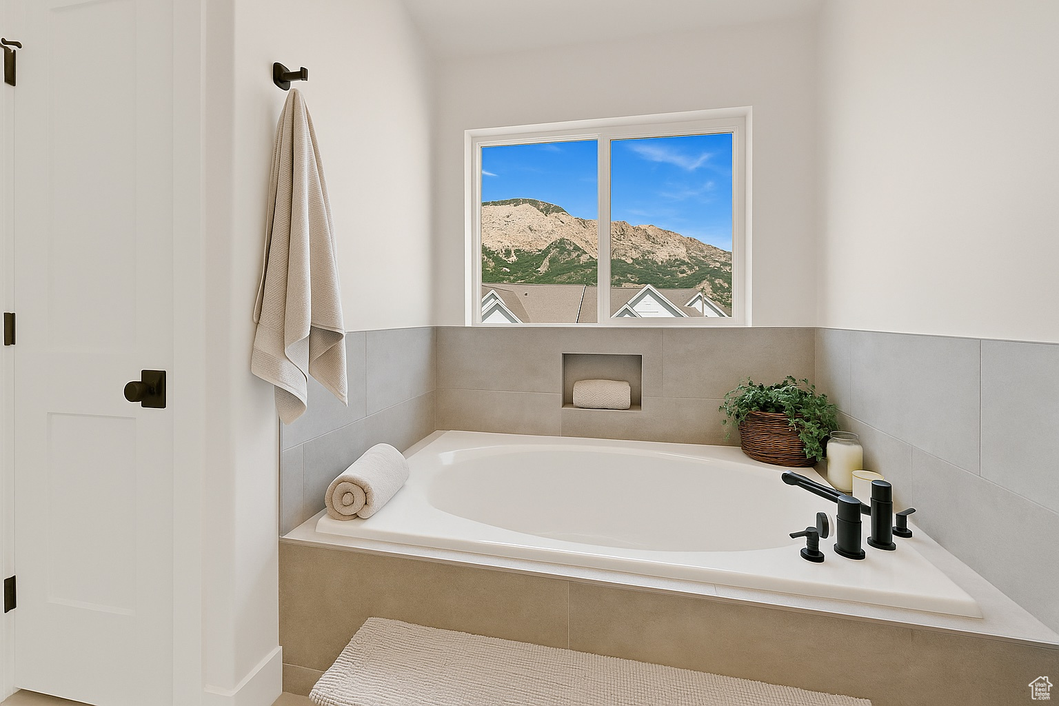 VALLEY VIEW ESTATES - Residential