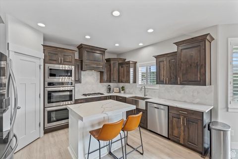 Tiny photo for 329 E KINGSTON DR, South Weber, UT 84405 (MLS # 2114739)