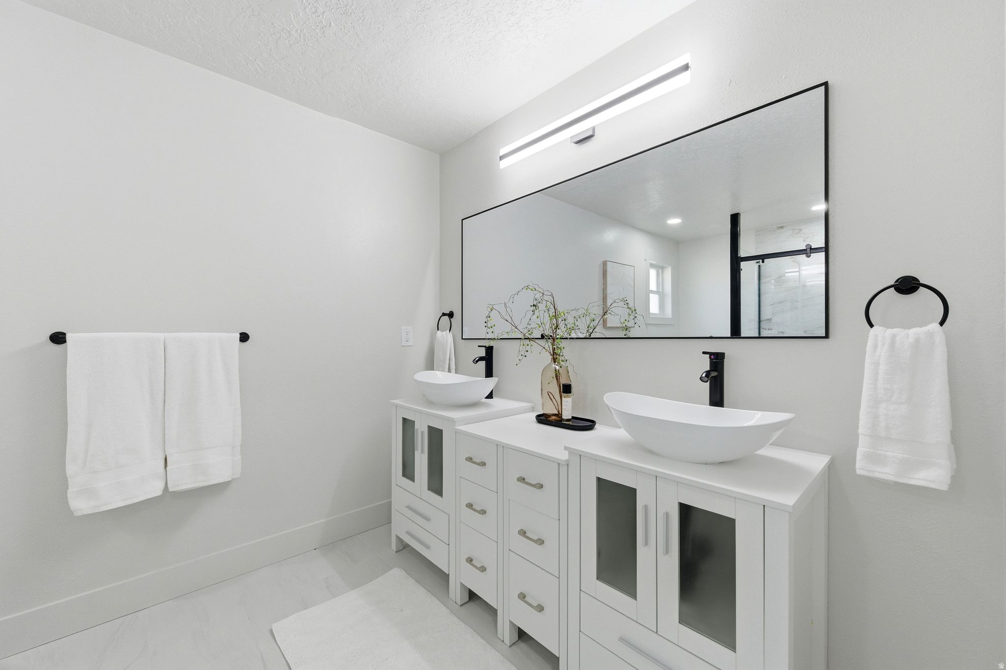 SUNNY RIDGE - Residential