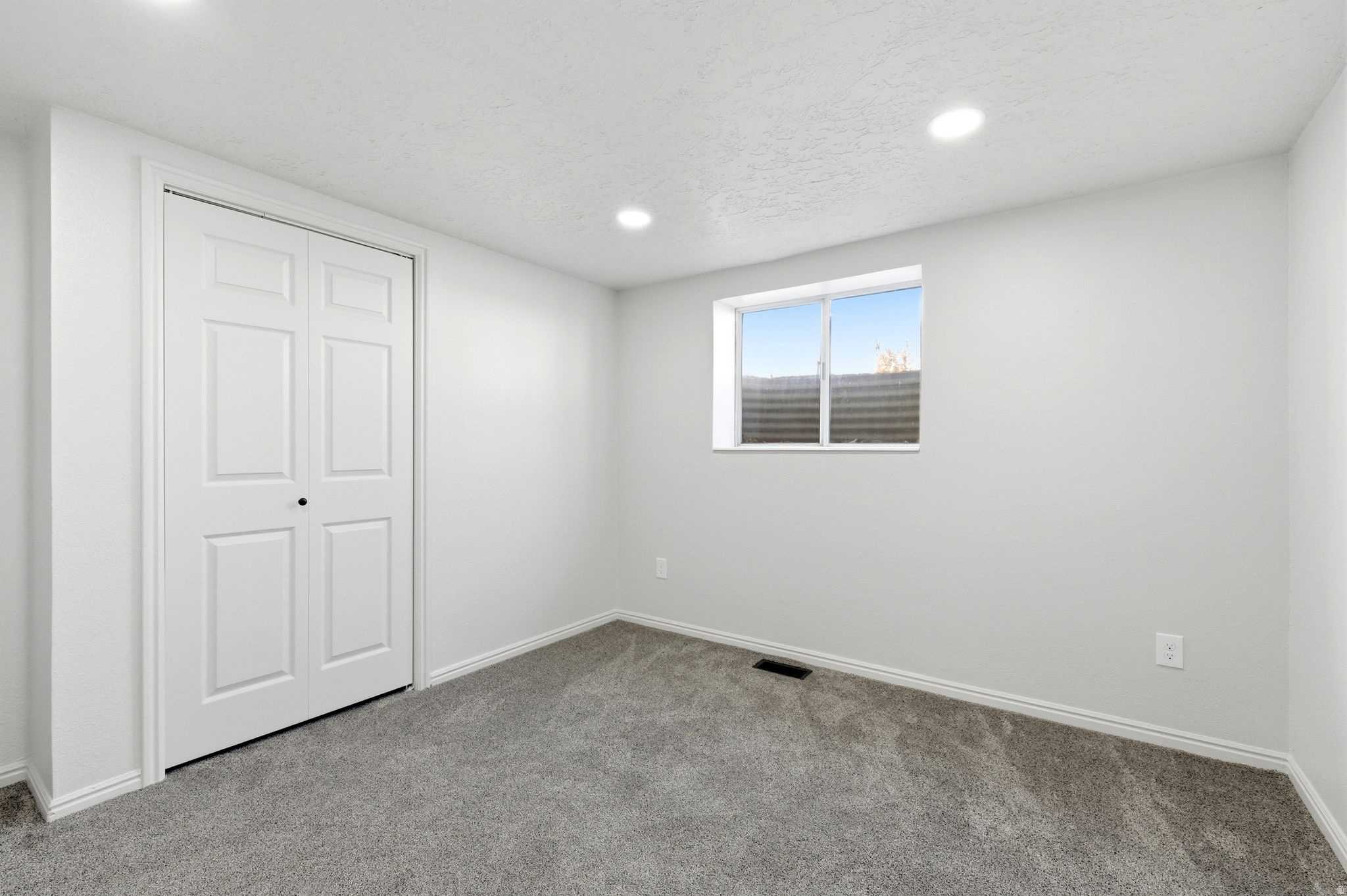 SUNNY RIDGE - Residential